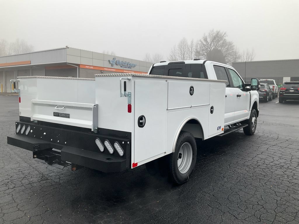 New 2026 Ford F350 XL w/ XL Chrome Package AWD/4WD image 5
