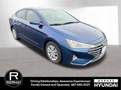 Used 2019 Hyundai Elantra SE image 2