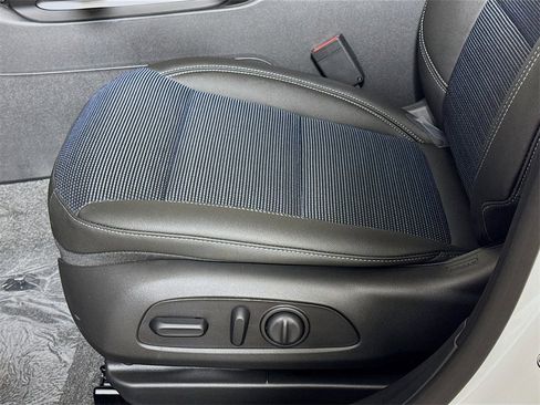 New 2026 Buick Envista Preferred w/ Convenience I Package image 16