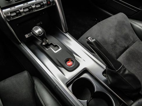 Used 2009 Nissan GT-R Premium AWD/4WD image 66