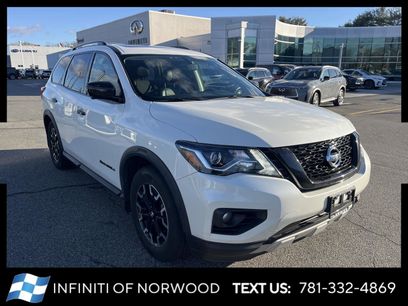 Used 2019 Nissan Pathfinder SL