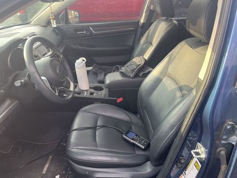 Used 2019 Subaru Legacy 3.6R Limited image 3