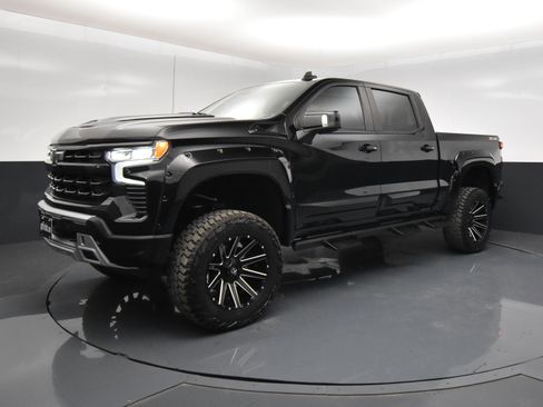 Used 2022 Chevrolet Silverado 1500 RST w/ All Star Edition Plus image 2