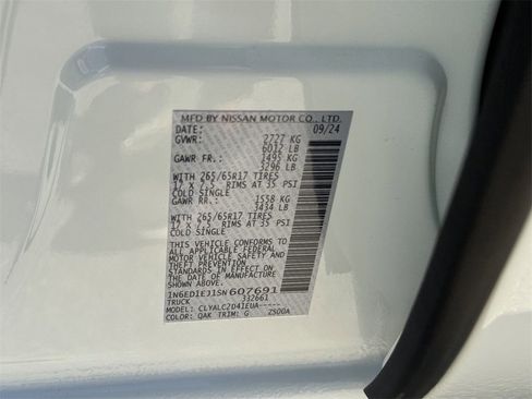 New 2025 Nissan Frontier SV w/ SV Convenience Package image 30