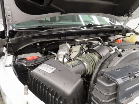 Used 2022 GMC Sierra 3500 Denali w/ Denali Ultimate Package image 30