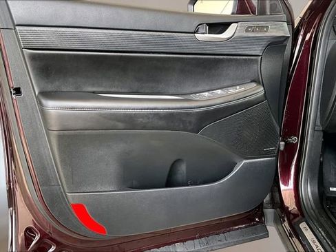 Used 2025 Hyundai Palisade Limited AWD/4WD image 17