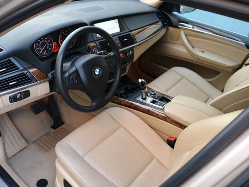 Used 2013 BMW X5 xDrive35i w/ Convenience Pkg image 10