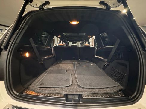 Used 2018 Mercedes-Benz GLS 550 4MATIC w/ Driver Assistance Package image 49