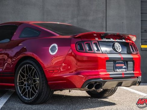 Used 2014 Ford Mustang Shelby GT500 w/ Equipment Group 821A image 44
