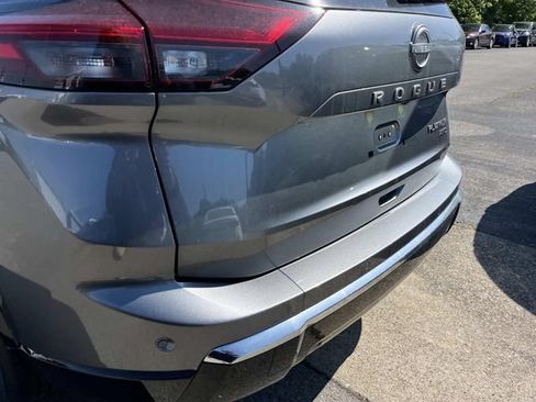 New 2026 Nissan Rogue Platinum AWD/4WD image 10