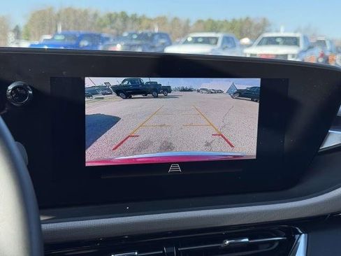 Used 2024 Buick Envista Avenir image 26