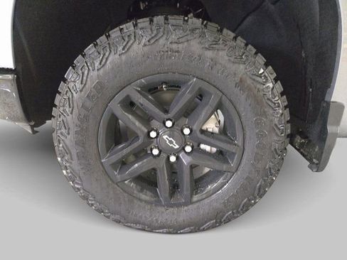 New 2026 Chevrolet Silverado 1500 Custom Trail Boss AWD/4WD image 30