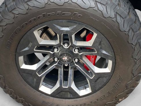 Used 2020 Chevrolet Silverado 1500 RST w/ All-Star Edition AWD/4WD image 29