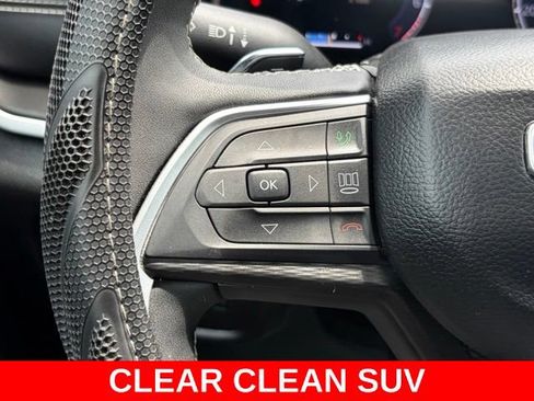 Used 2025 Jeep Grand Cherokee Laredo X w/ Luxury Tech Group I AWD/4WD image 21