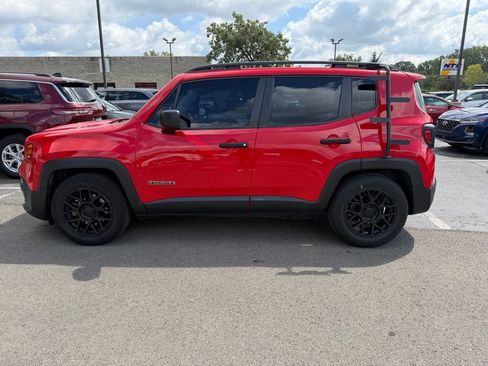 Used 2016 Jeep Renegade Sport w/ Power & Air Group FWD image 1