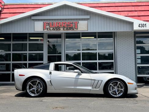 Used 2010 Chevrolet Corvette Grand Sport w/ Preferred Equipment Group RWD image 8
