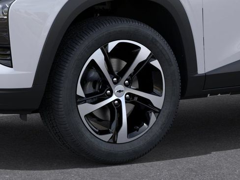 New 2026 Chevrolet Trax RS FWD image 9