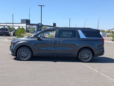 Certified 2026 Kia Carnival EX FWD image 2