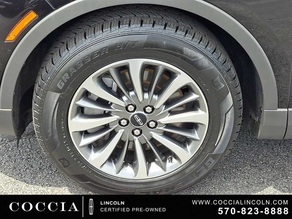 Certified 2023 Lincoln Nautilus AWD image 8