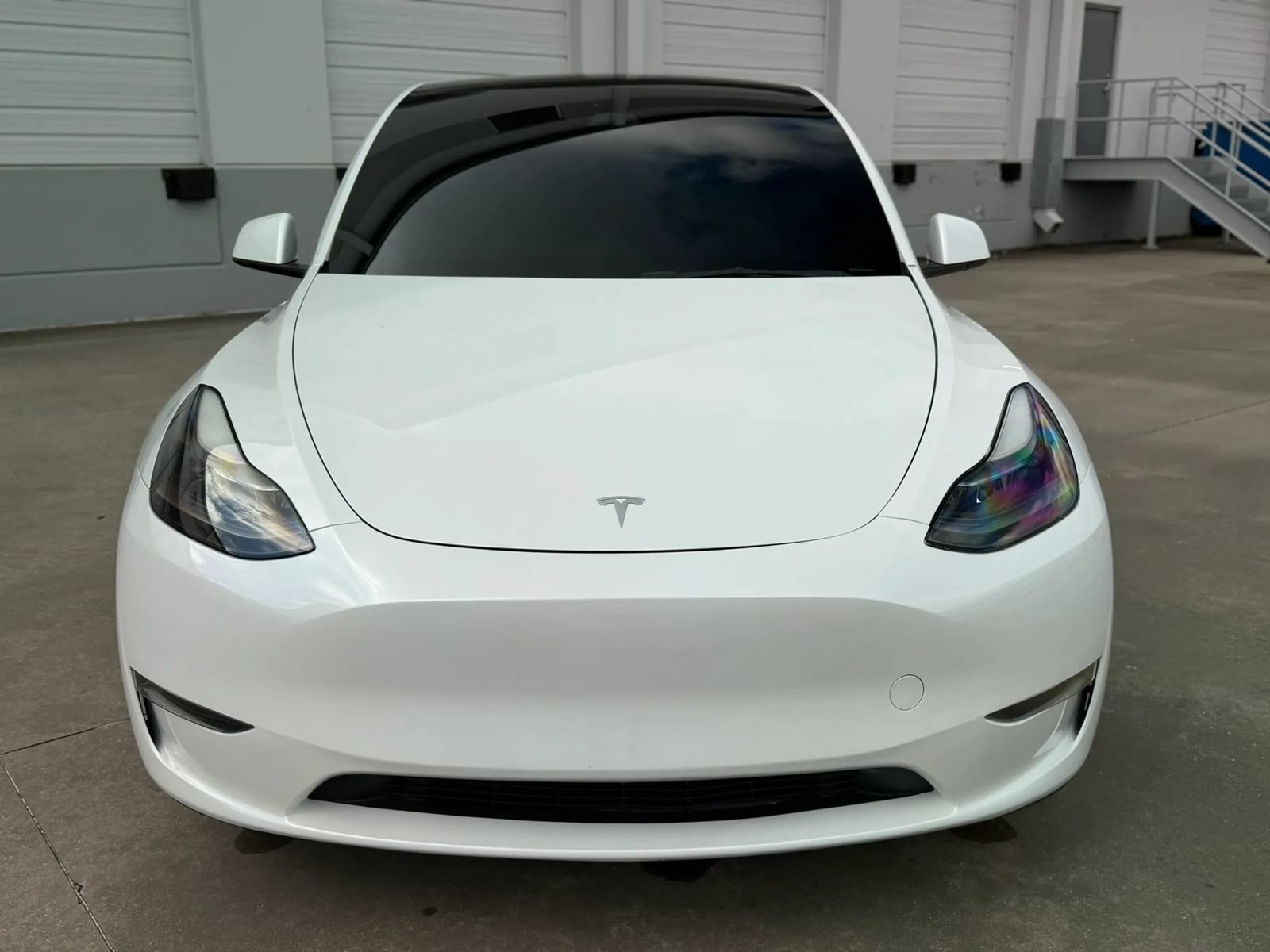 Used 2023 Tesla Model Y Performance AWD/4WD image 3