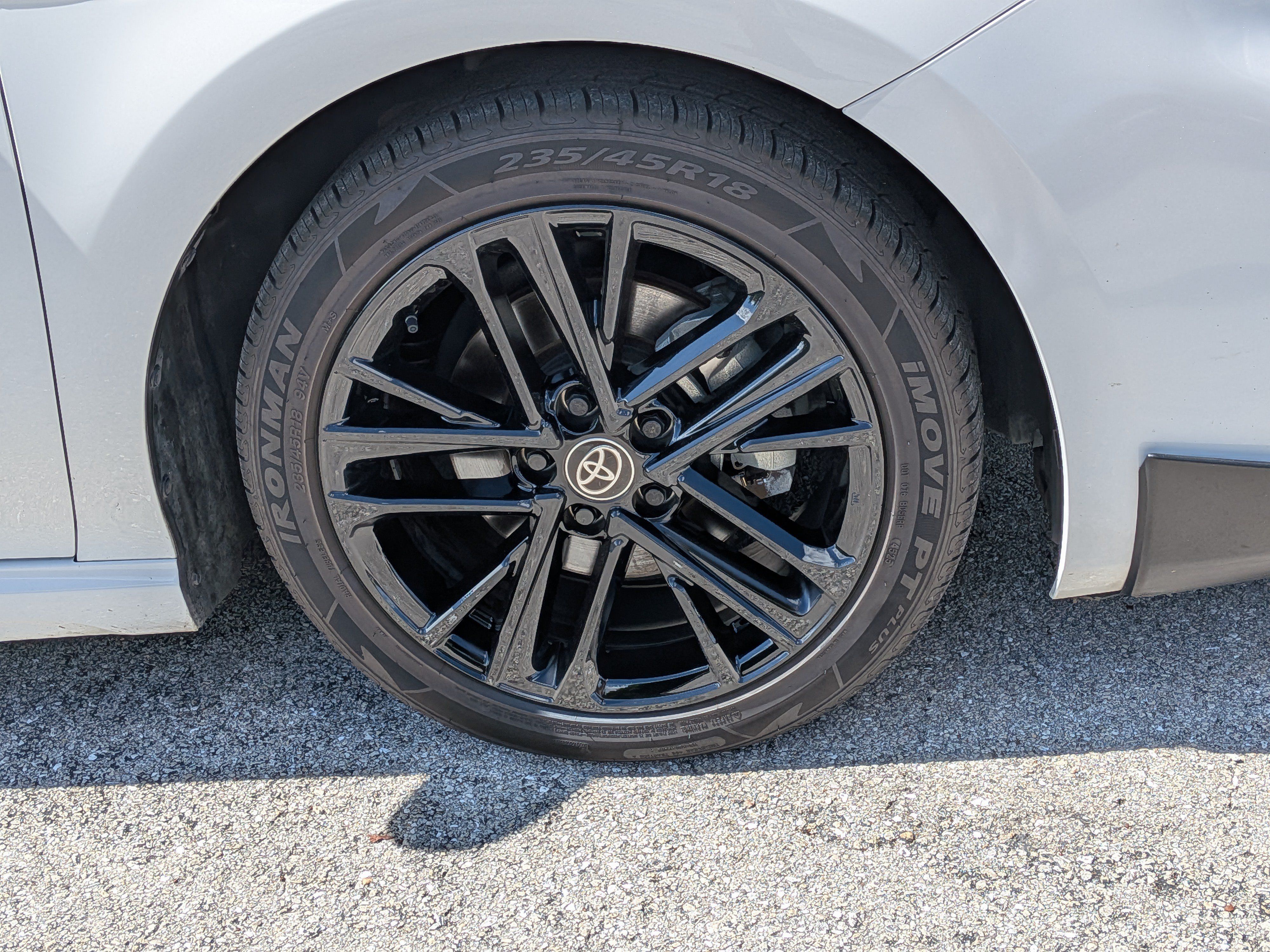 Used 2025 Toyota Camry SE FWD image 11