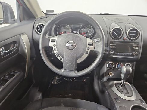 Used 2014 Nissan Rogue S w/ Convenience Package FWD image 14