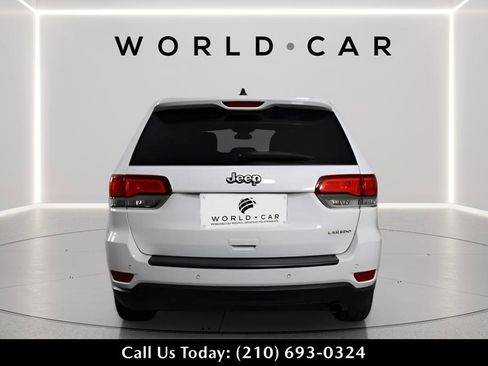 Used 2021 Jeep Grand Cherokee Laredo image 6