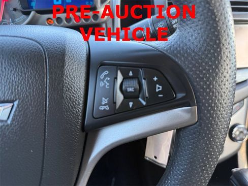 Used 2016 Chevrolet Sonic LT image 21