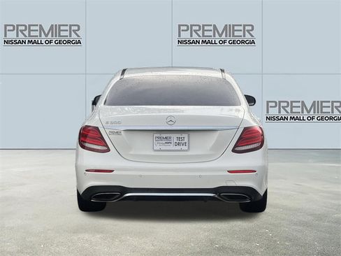 Used 2018 Mercedes-Benz E 300 image 23