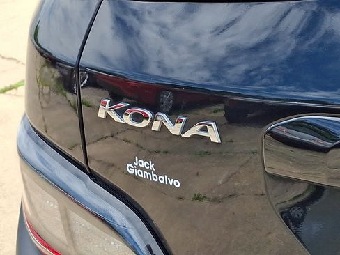 Used 2023 Hyundai Kona SEL w/ Cargo Package AWD/4WD image 31