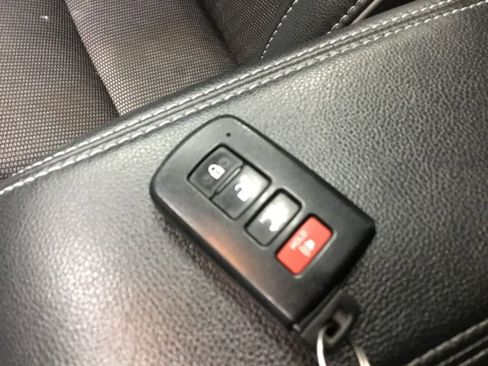 Used 2014 Toyota Corolla S w/ Driver Convenience Package image 8