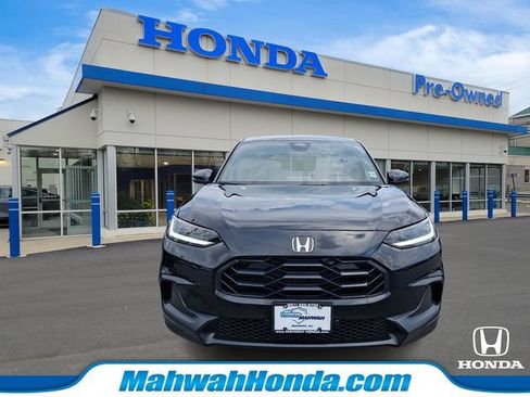 Used 2024 Honda HR-V Sport image 2