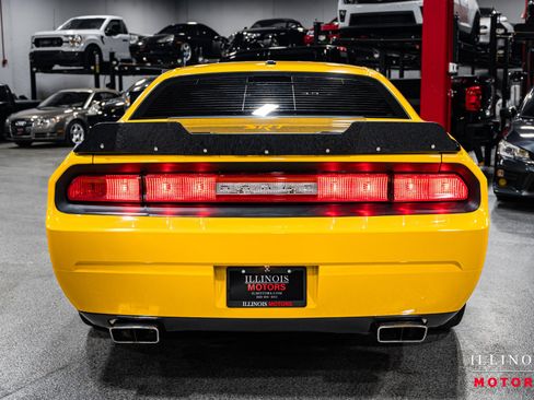 Used 2010 Dodge Challenger SRT8 w/ Special Edition Group image 4