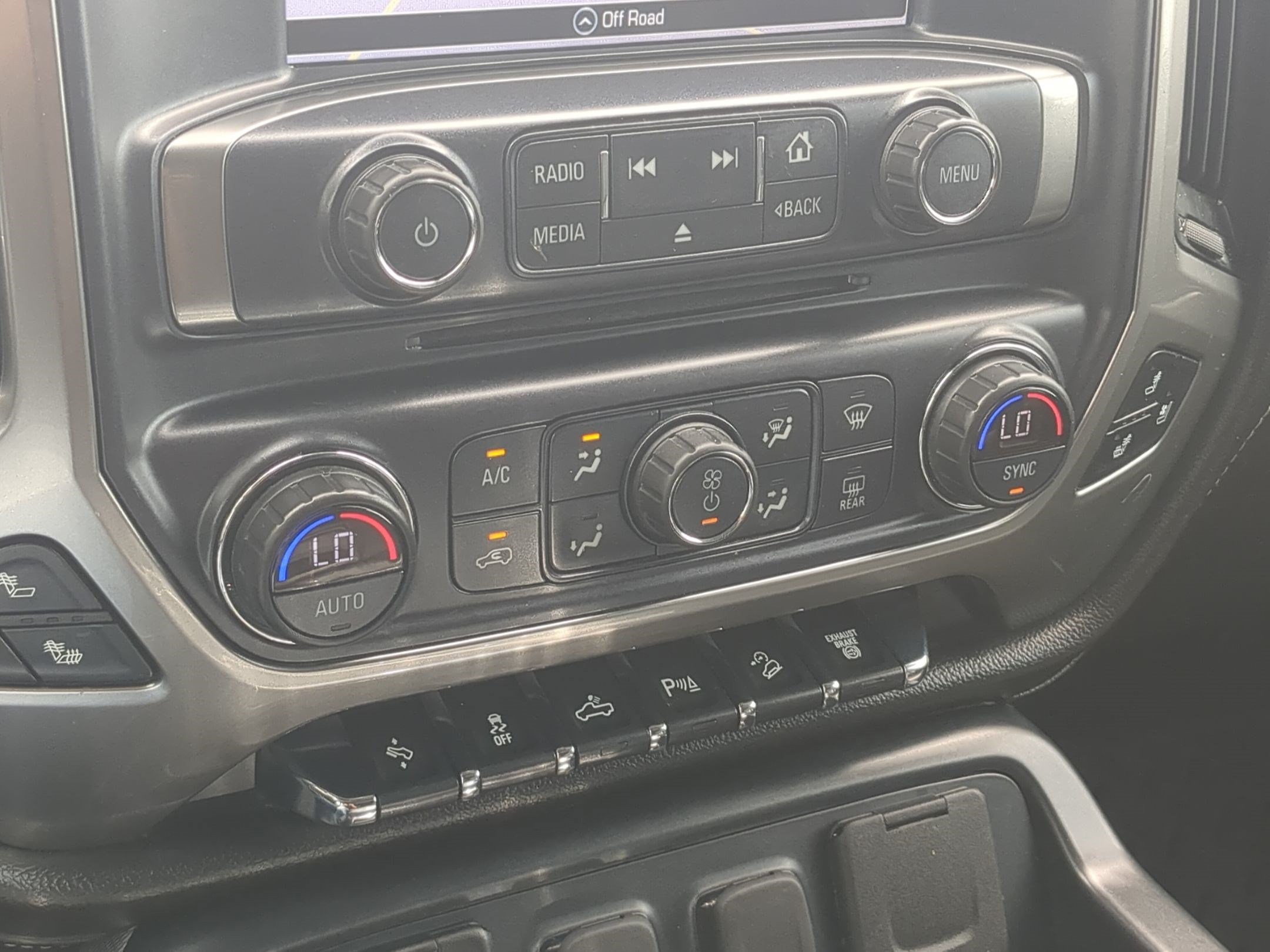 Used 2018 Chevrolet Silverado 3500 LTZ w/ Duramax Plus Package AWD/4WD image 26