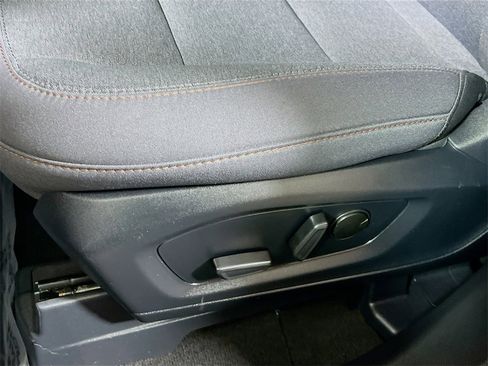 Used 2025 Ford Explorer Active image 18