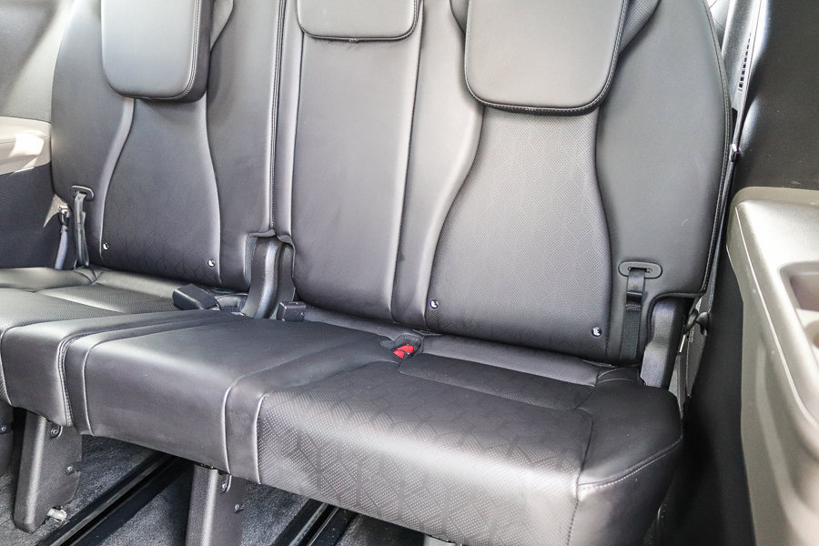 Certified 2026 Kia Carnival FWD image 19