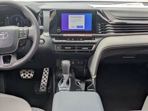 New 2026 Toyota Camry SE FWD image 11