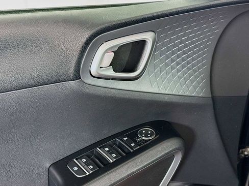 Used 2020 Kia Soul GT-Line image 17