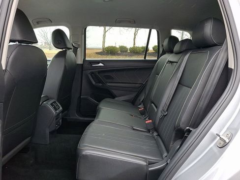 Used 2022 Volkswagen Tiguan SE image 13