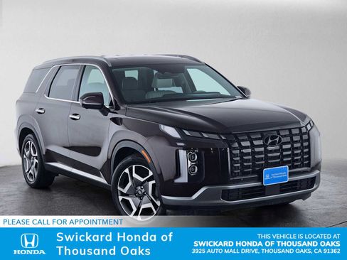 Used 2023 Hyundai Palisade Limited AWD/4WD image 1