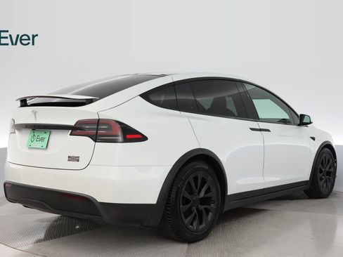 Used 2022 Tesla Model X Plaid AWD/4WD image 3