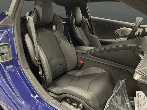 New 2025 Chevrolet Corvette Stingray Premium Cpe w/ Z51 Performance Package image 33