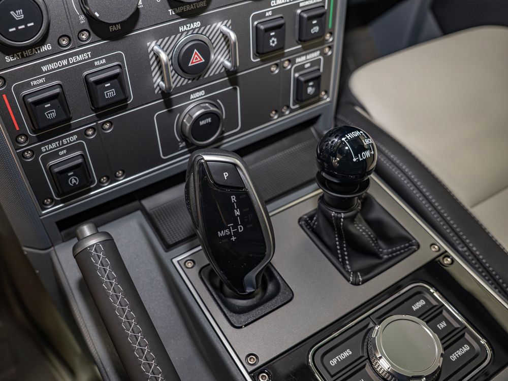 Used 2025 INEOS Grenadier Station Wagon AWD/4WD image 19