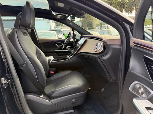 Used 2023 Mercedes-Benz EQE 350+ SUV image 38