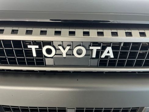 Used 2024 Toyota Land Cruiser image 35