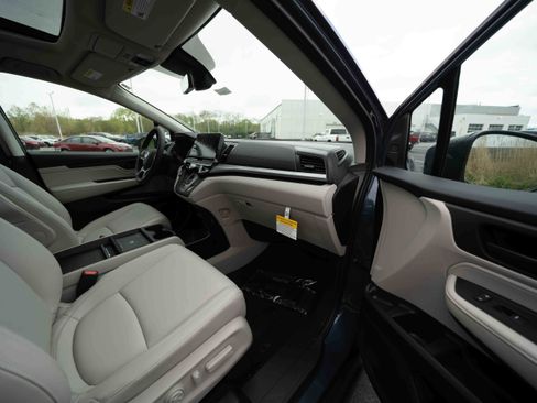 Used 2026 Honda Odyssey EX-L image 26