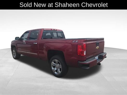 Used 2018 Chevrolet Silverado 1500 LTZ Z71 w/ LTZ Plus Package AWD/4WD image 8