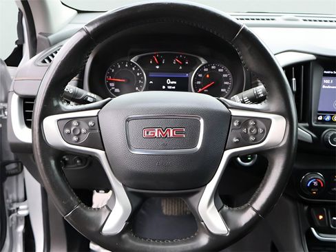 Used 2020 GMC Terrain SLT w/ Elevation Edition image 31