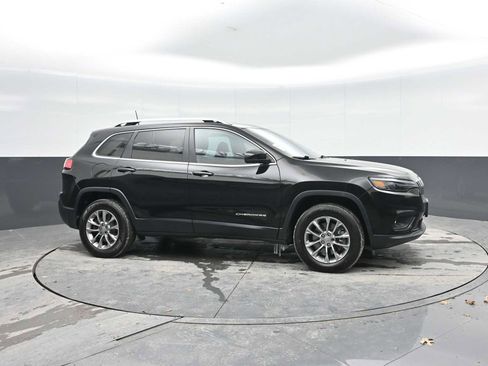 Used 2020 Jeep Cherokee Latitude Lux w/ Comfort/Convenience Group image 9
