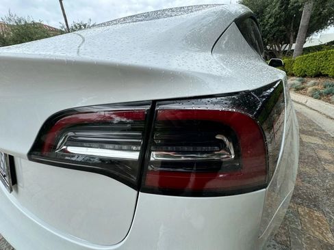 Used 2023 Tesla Model 3 Standard Range RWD image 31